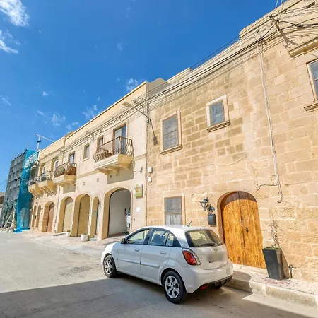 Vakantiehuis Ta'leli Pool In Gozo - Happy