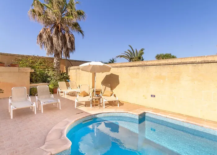 بيت للعطل Ta'leli Pool In Gozo - Happy Għarb