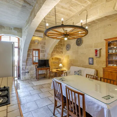 Ta'leli Pool In Gozo - Happy Сasa de vacaciones *