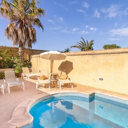 Дом отдыха Ta'leli Pool In Gozo - Happy
