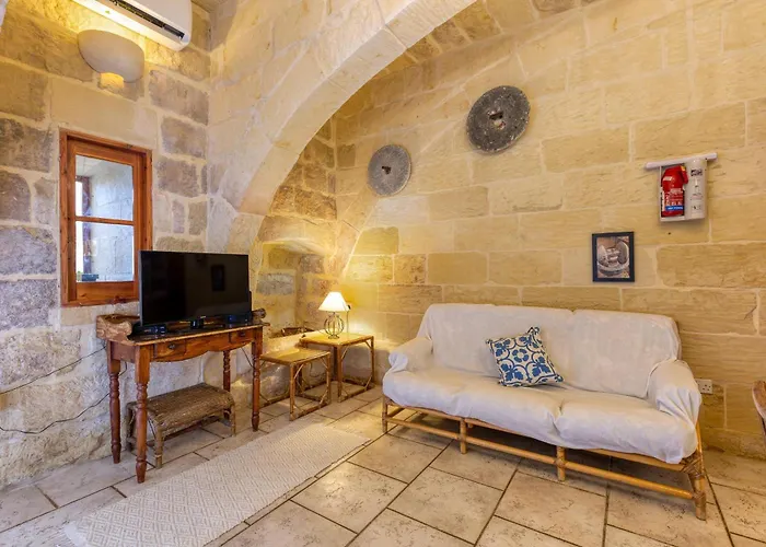 Tatil Evi Ta'leli Pool In Gozo - Happy *