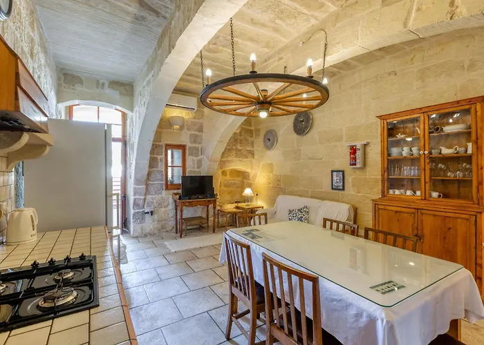 Ta'leli Pool In Gozo - Happy بيت للعطل *