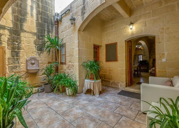 Ta'leli Pool In Gozo - Happy Tatil Evi