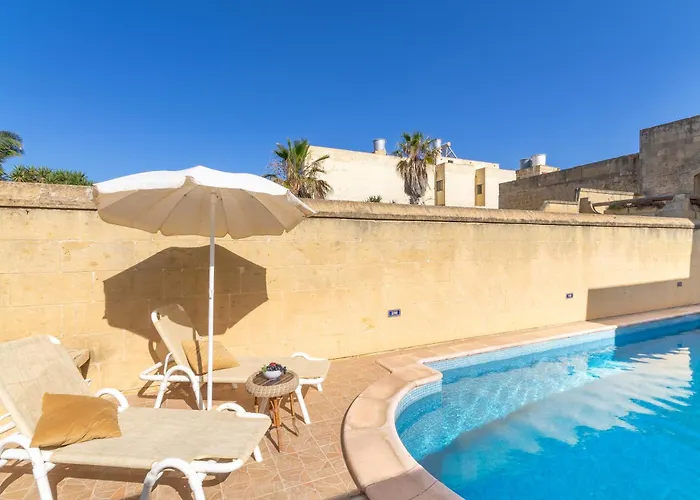 Ta'leli Pool In Gozo - Happy Tatil Evi