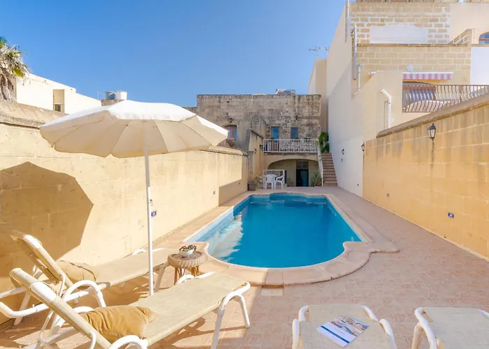 Ta'leli Pool In Gozo - Happy Tatil Evi